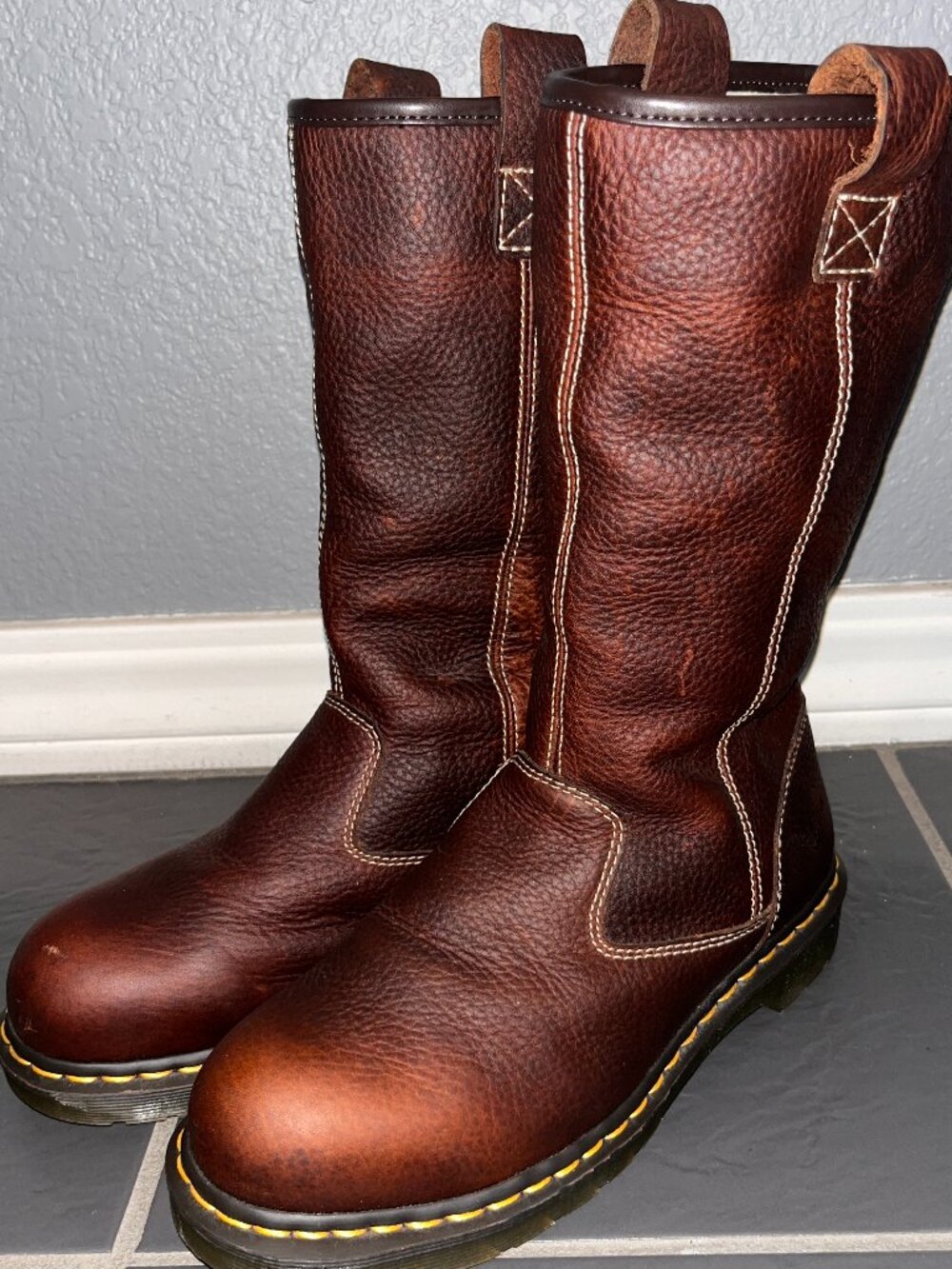 RARE Dr. Martens Belsay Steel Toe Pull On Work Boots Teak Brown 9W Mint